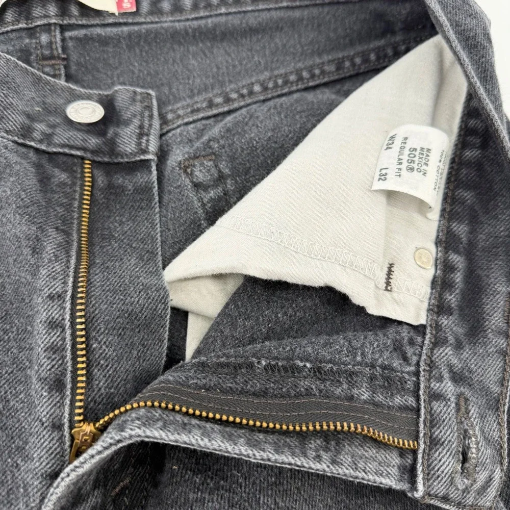 Levi's Jeans Mens 34x32 Black 505 Regular Fit Straight Leg Faded Denim Cotton